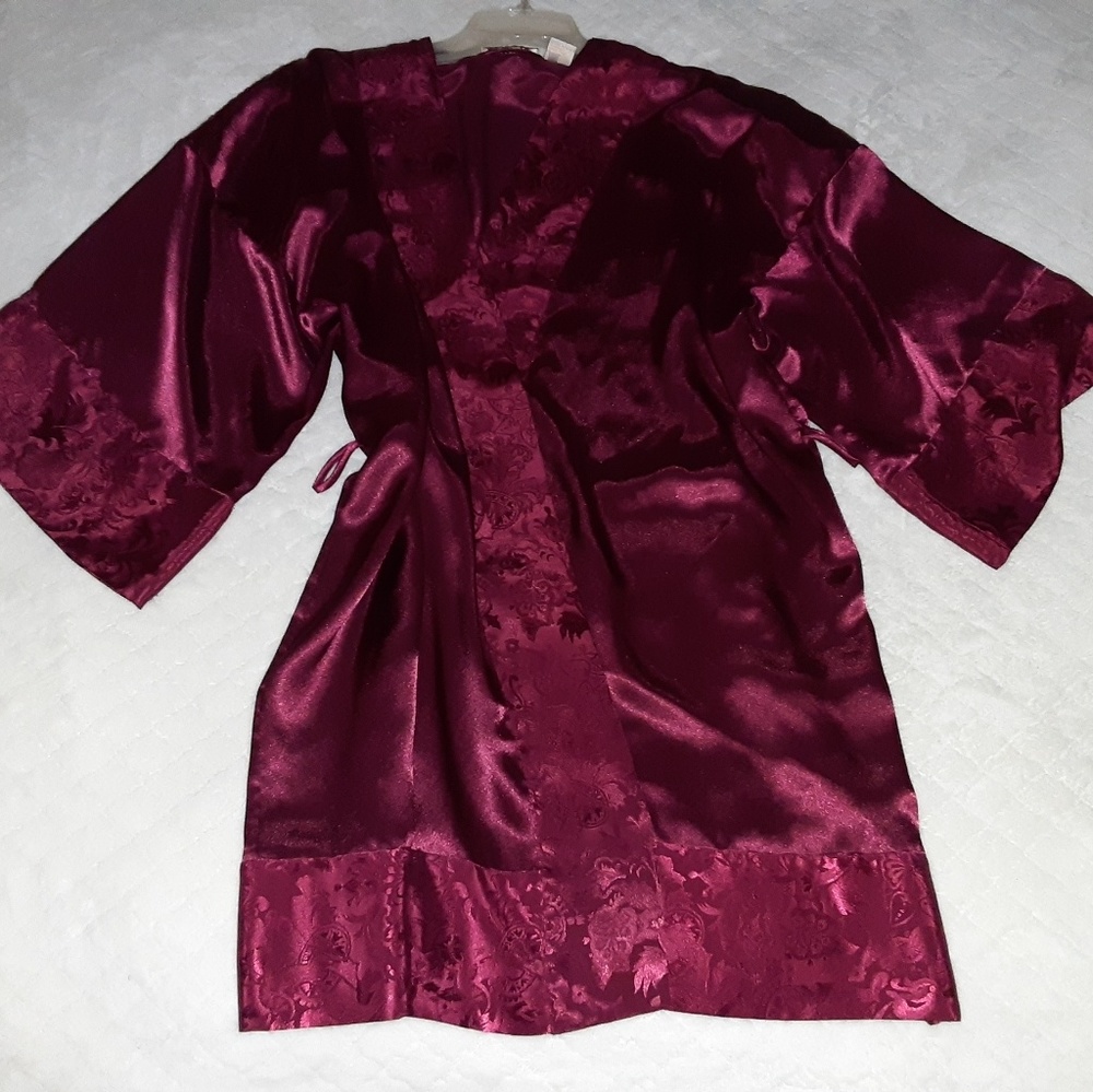 Victoria's Secret Vintage Kimono Robe Burgundy
